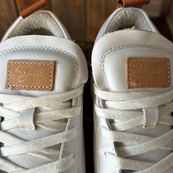 42 Gold leather platform sneakers 7.5, NWOB - Picture 3 of 7